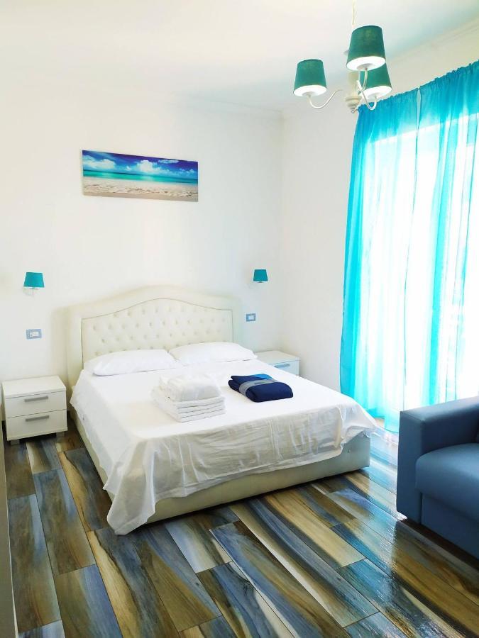 Hotel La terrazza sul mare Marina di Camerota Esterno foto