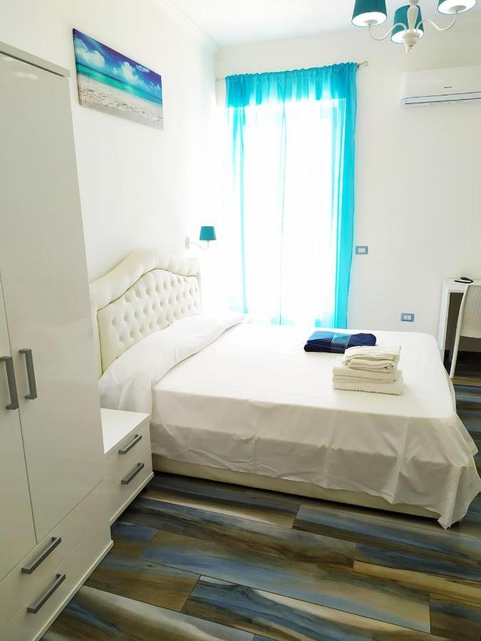 Hotel La terrazza sul mare Marina di Camerota Esterno foto