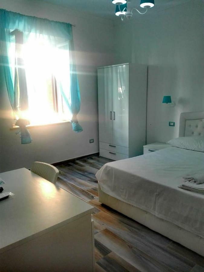 Hotel La terrazza sul mare Marina di Camerota Esterno foto